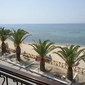 2* Hotel Akrogiali